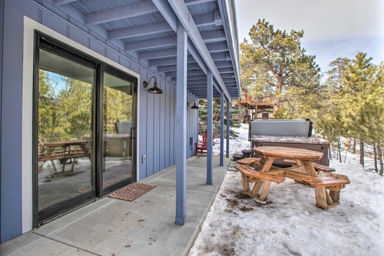 Luxe Updated Home With Grill And Hot Tub 4 Mi To Rmnp Estes Park Exterior photo